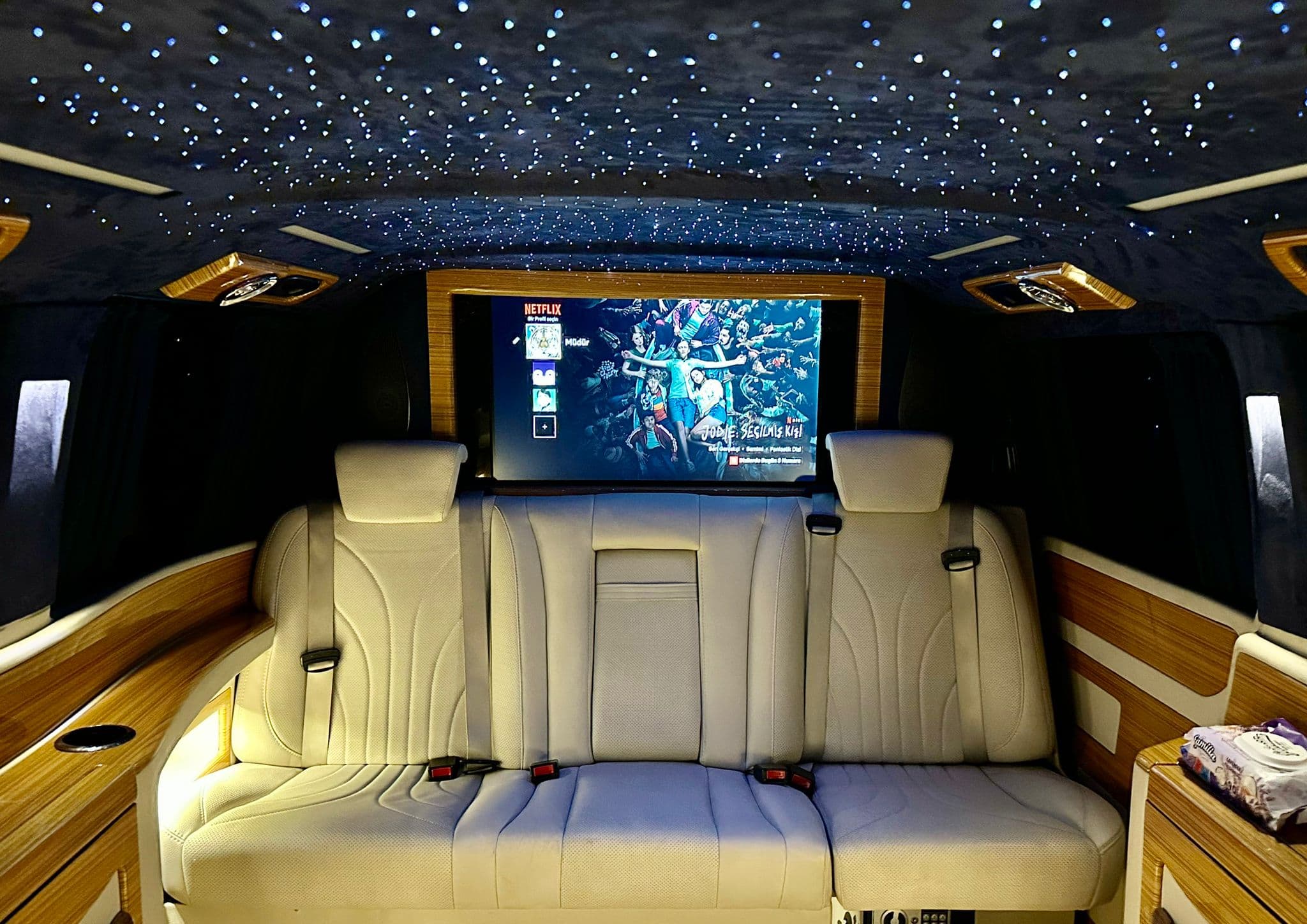 Maybach 1 to 4 VIP Ultra Luxury photo 4